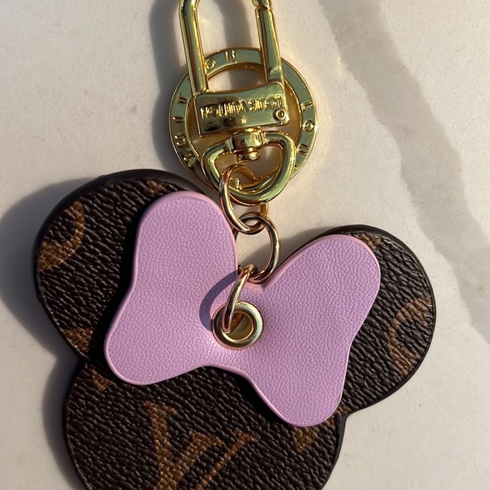 Minnie Keychain - Picture 3 of 3